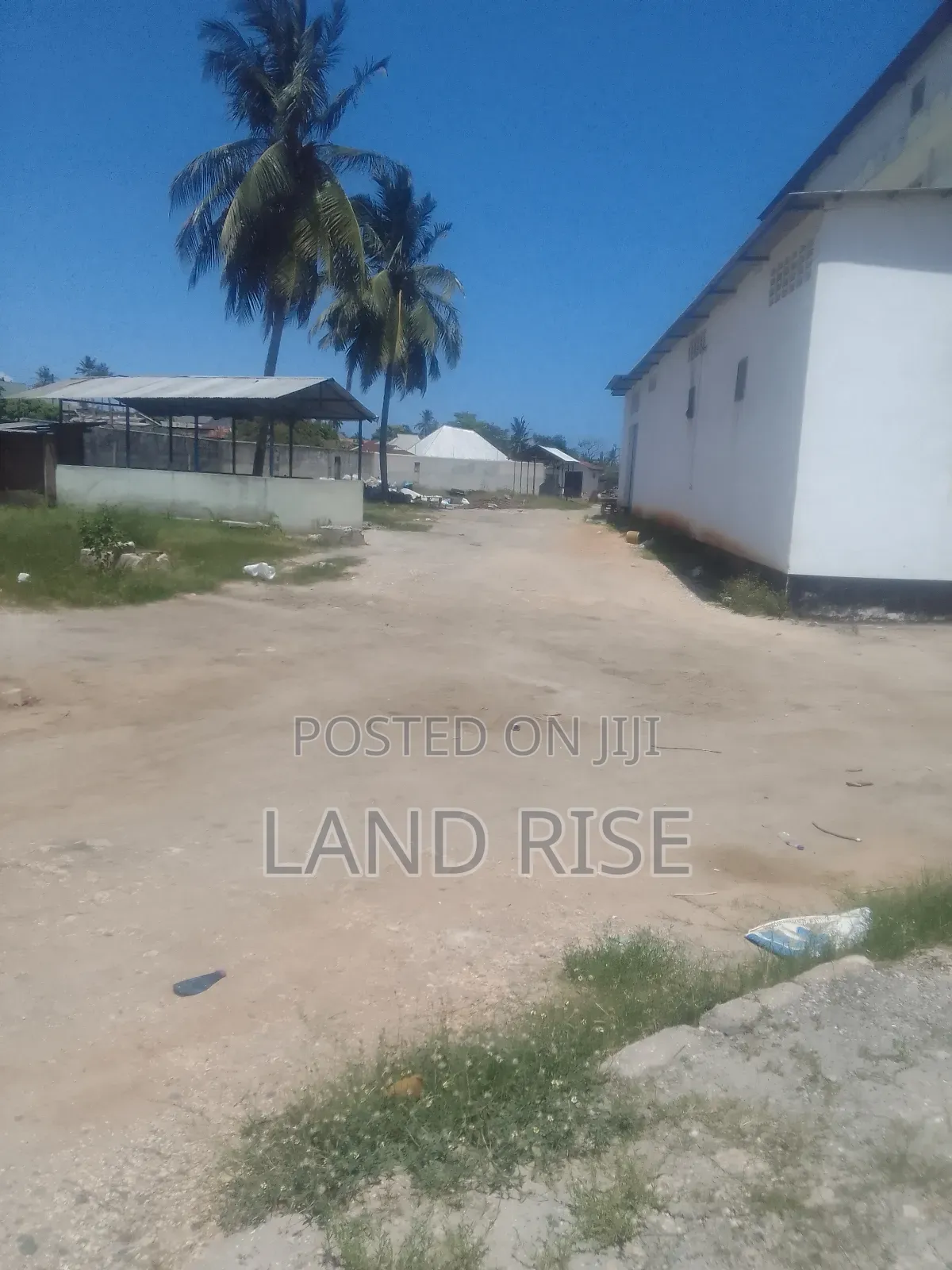 5000 SQM Warehouse in Mandela Road