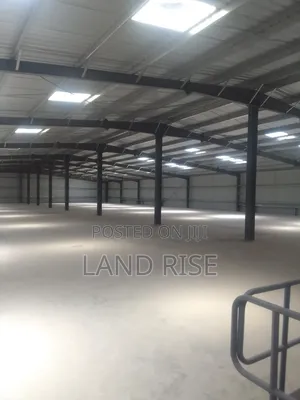 2000 SQM Warehouse in Tegeta