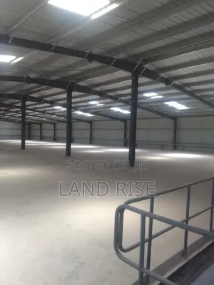 2000 SQM Warehouse in Tegeta
