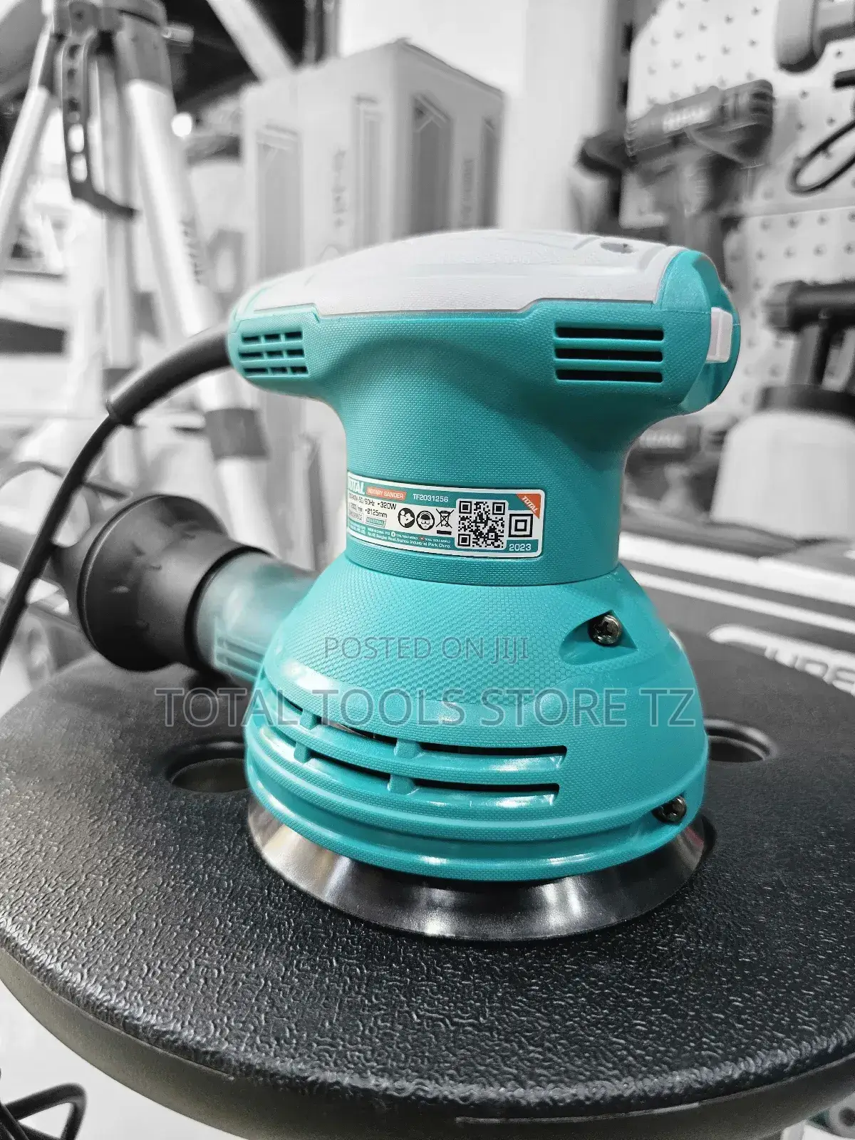Total Orbit Sander