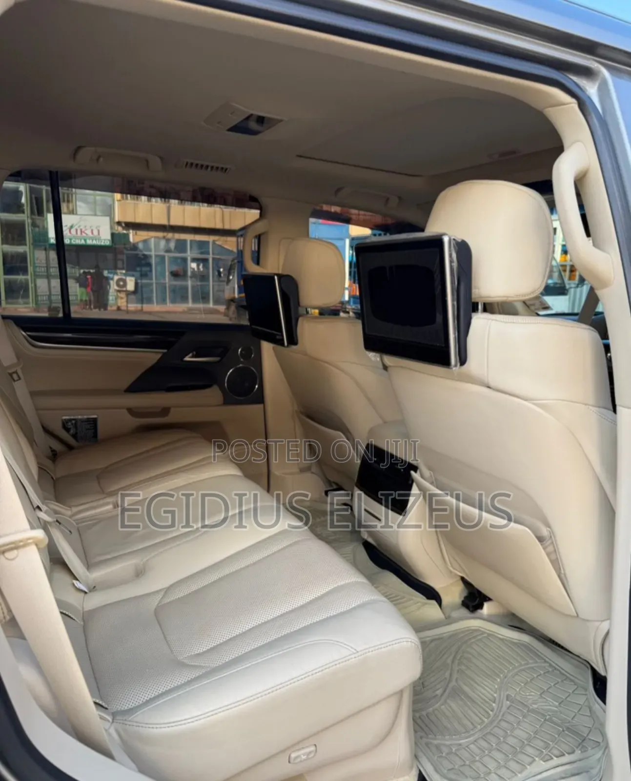 Lexus LX 2015 Silver