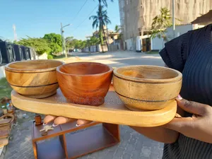Bakuli 3 Na Sahani Yake