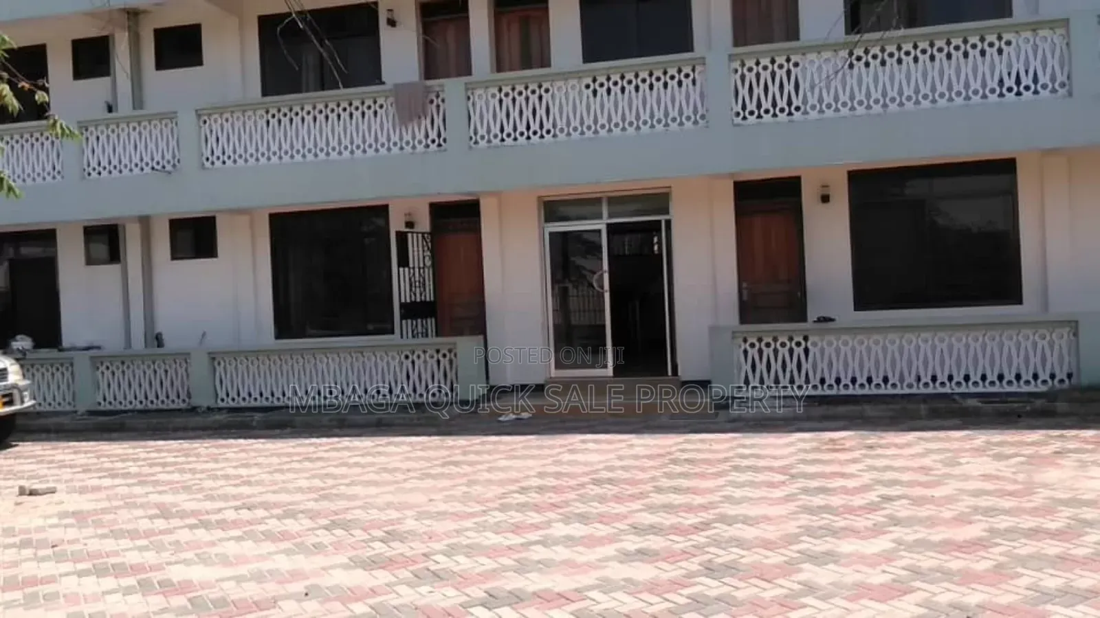 3bdrm Apartment in Makongo Ccm, Sinza for rent