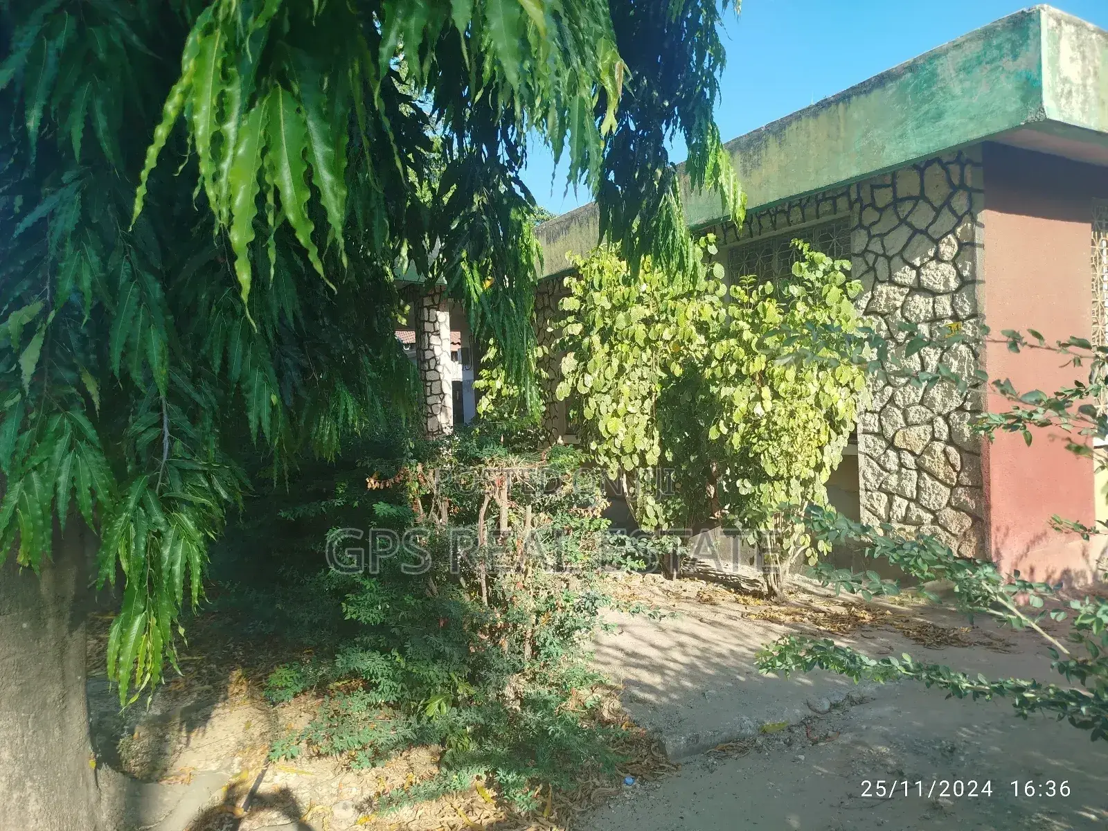 4bdrm House in Mbezi Beach Massana, Kinondoni for sale