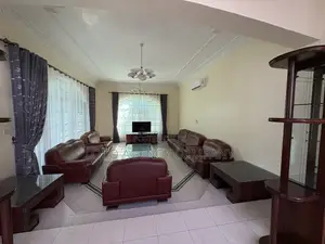 Furnished 4bdrm Villa in Trusted Real Estate, Oyster Bay for rent