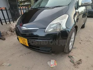 Toyota Ractis 2005 Black