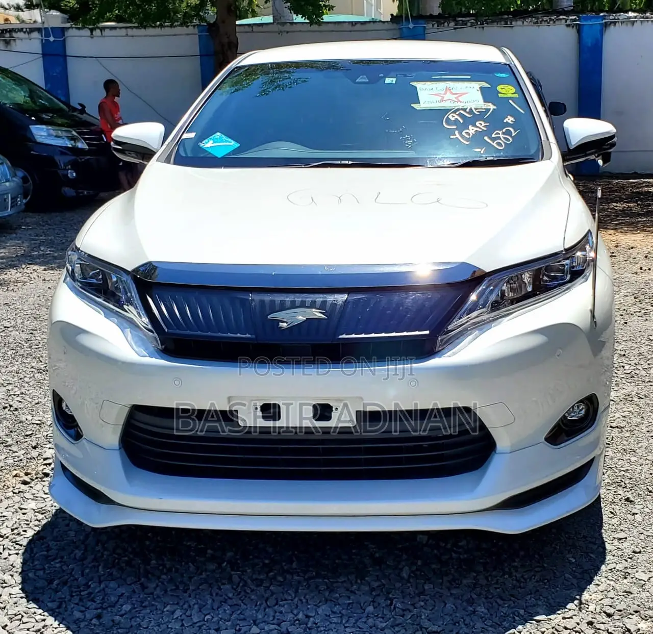 Toyota Harrier 2.0 2016 White