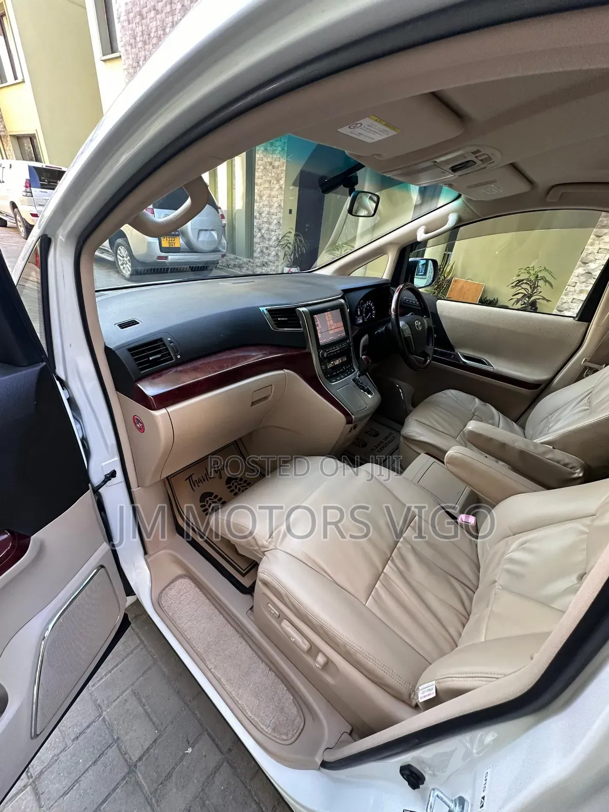 Toyota Alphard 2008 Pearl