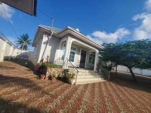 5bdrm House in Goba Tegeta A for sale