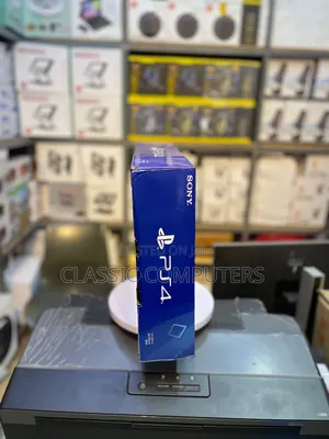 Ps 4 New
Full Box