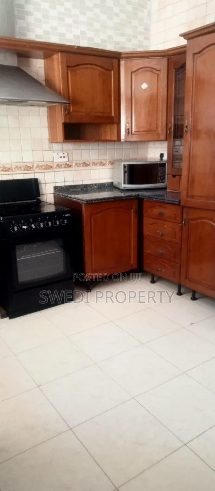 3bdrm Apartment to Let in Masaki