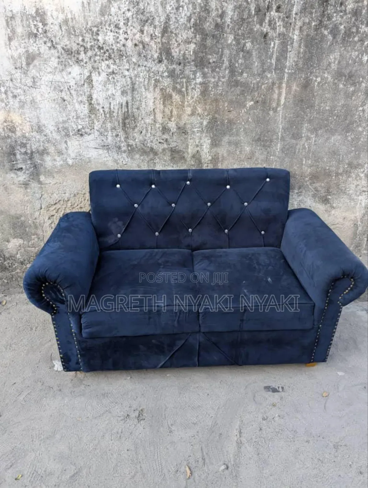 Sofa La Watu Wawili