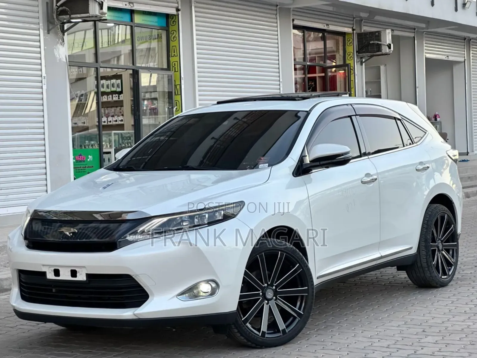 Toyota Harrier 2.0 4WD 2014 White