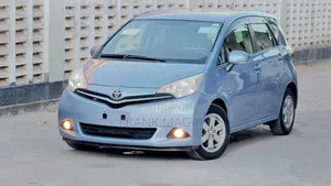 Toyota Ractis 1.5 FWD 2012 Blue