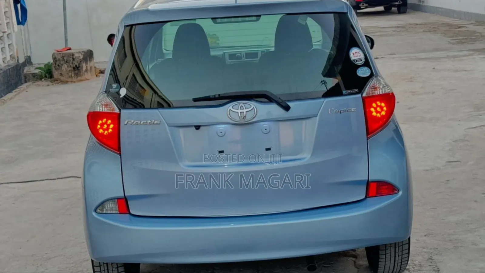 Toyota Ractis 1.5 FWD 2012 Blue
