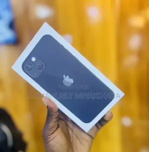 New Apple iPhone 13 128 GB Black
