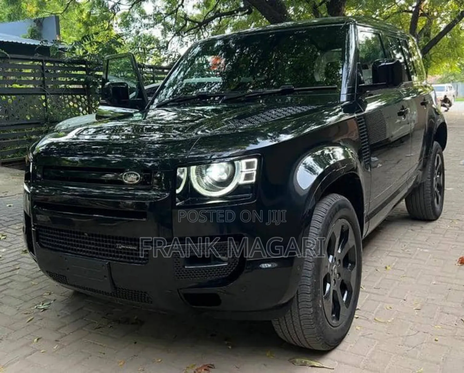 Land Rover Defender 2022 Black