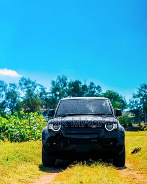 Land Rover Defender 2022 Black
