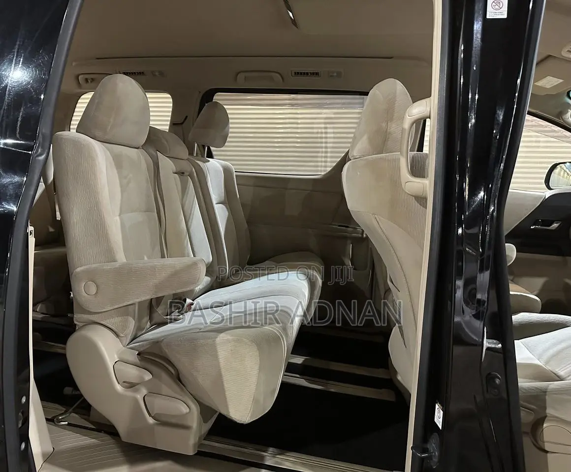 Toyota Vellfire 2008 Black