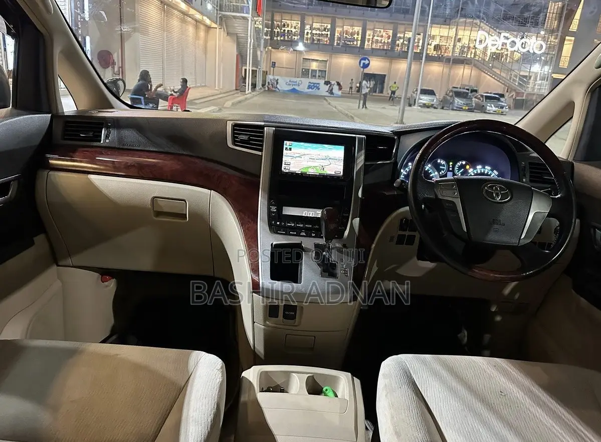 Toyota Vellfire 2008 Black