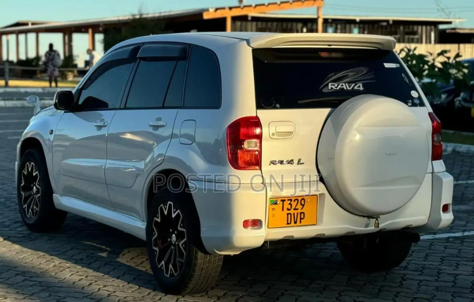 Toyota RAV4 2005 White