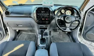 Toyota RAV4 2005 White
