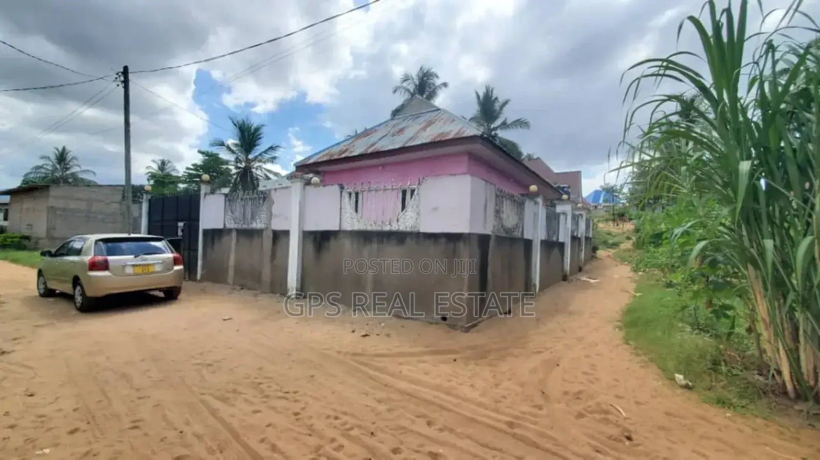 3bdrm House in Chamazi, Temeke for sale