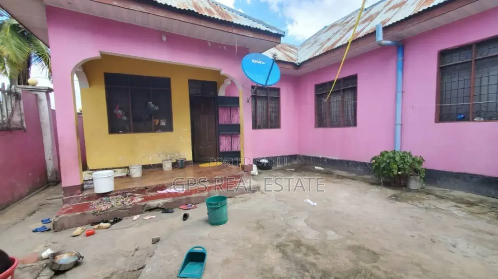 3bdrm House in Chamazi, Temeke for sale