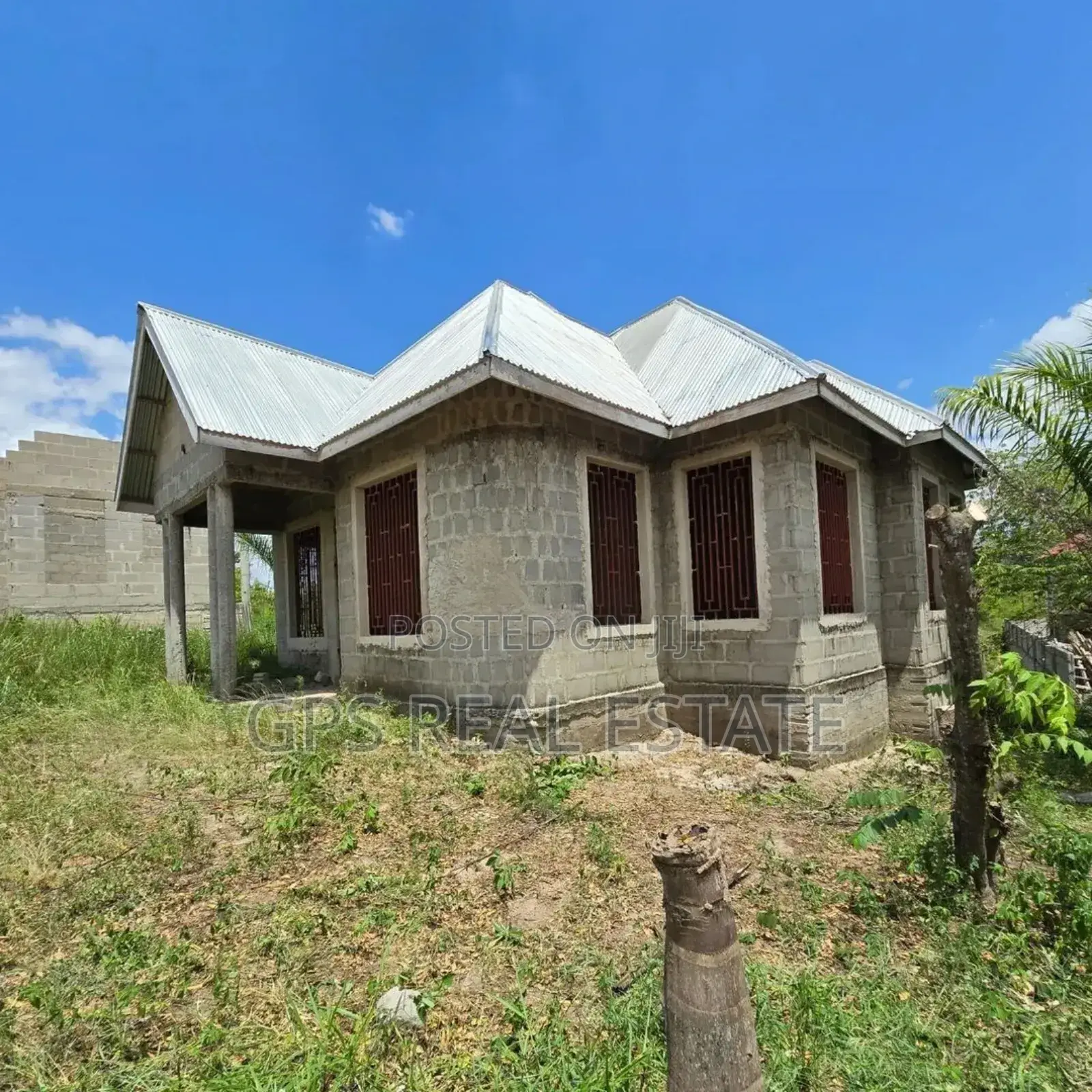 3bdrm House in Kifuru, Kinondoni for sale
