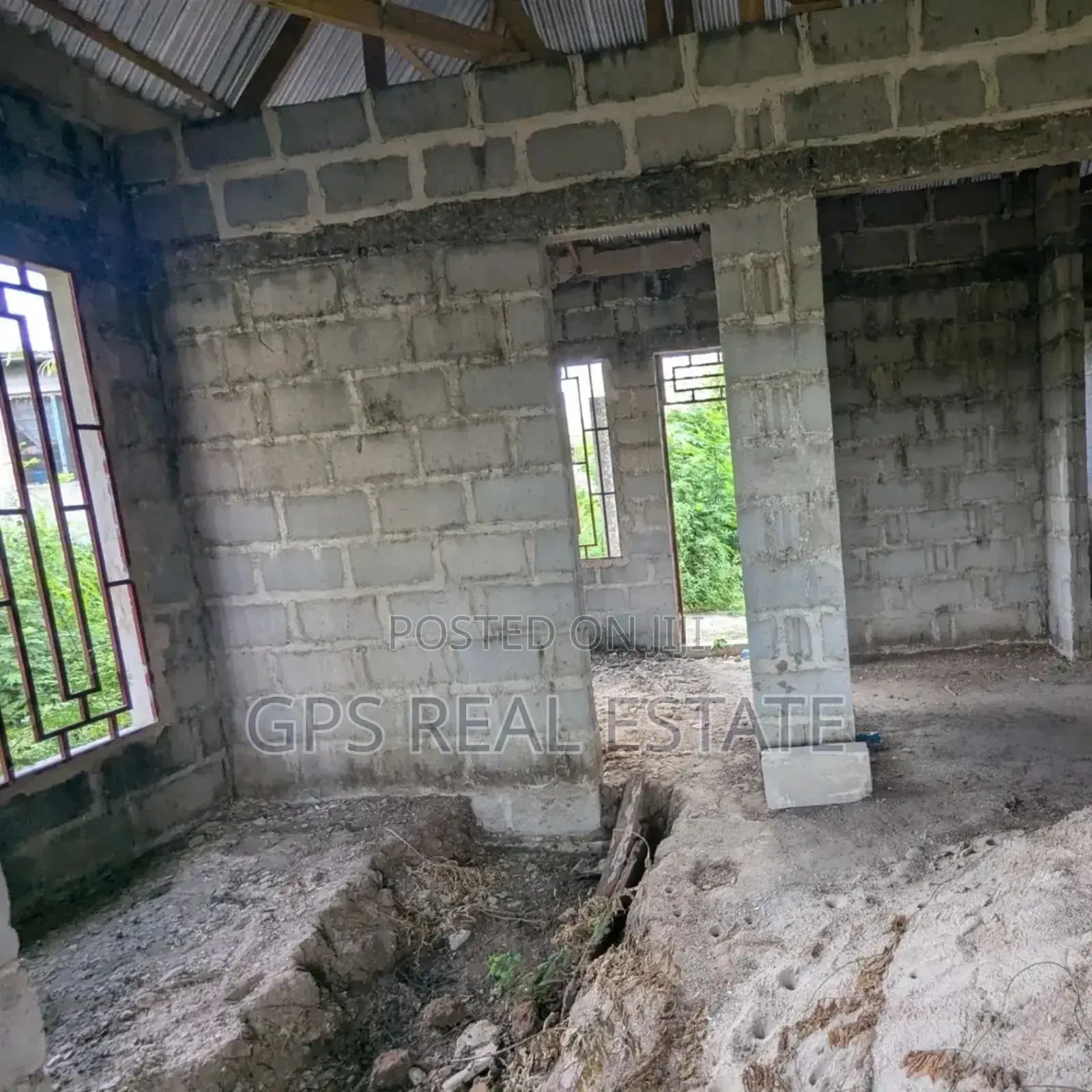 3bdrm House in Kifuru, Kinondoni for sale