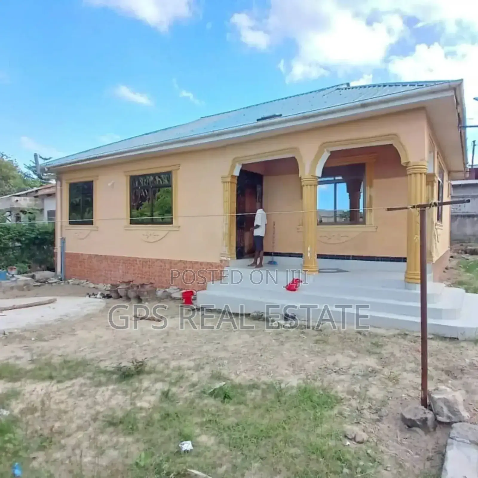 3bdrm House in Mbezi Kwa Msuguri, Kinondoni for sale