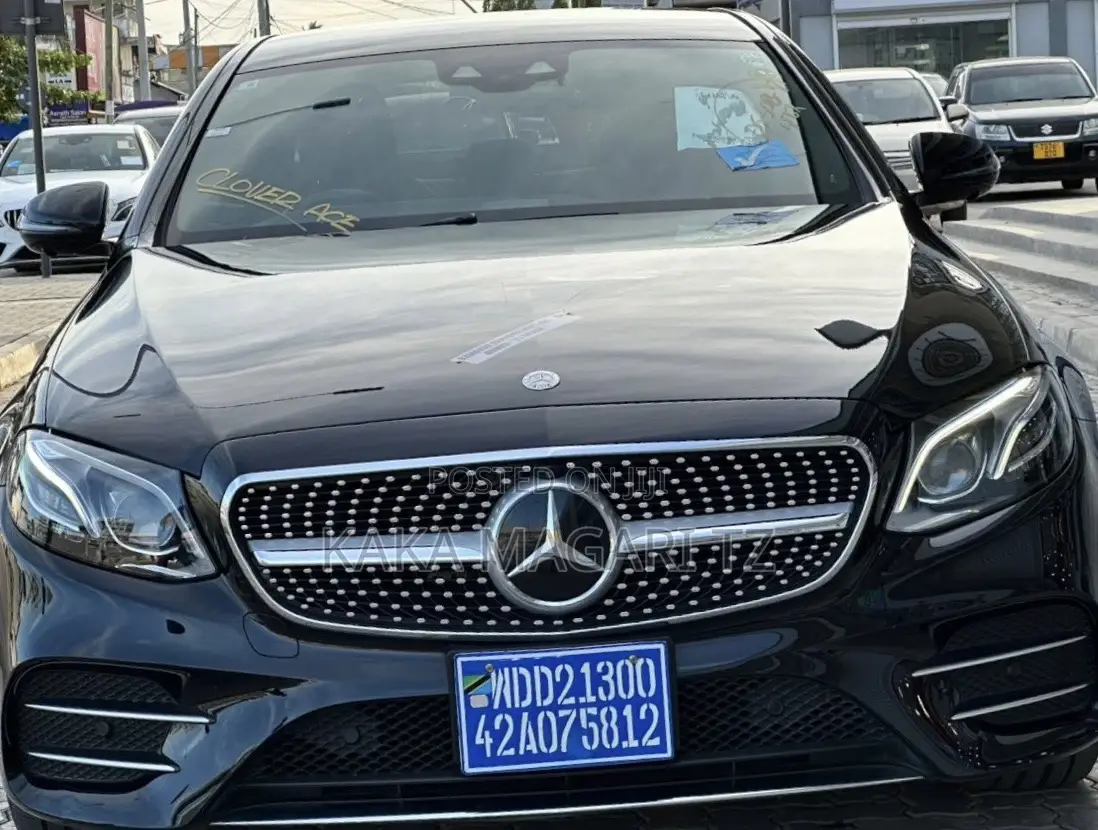 Mercedes-Benz C-Class 2018 Black