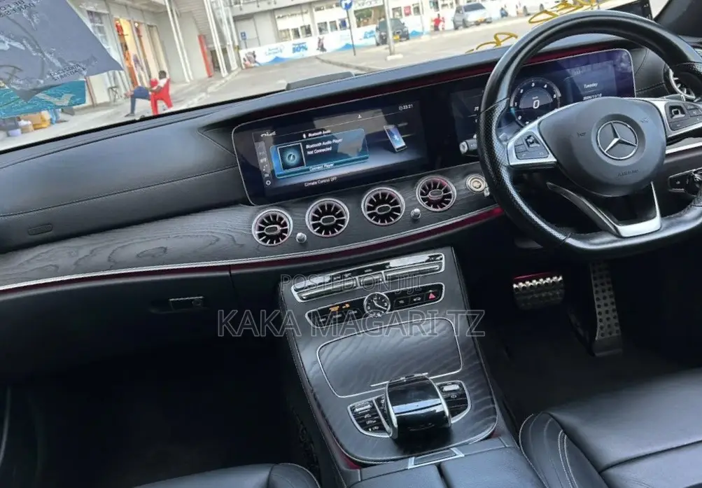 Mercedes-Benz C-Class 2018 Black