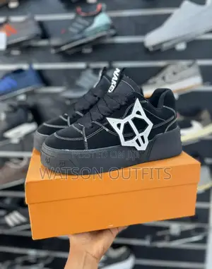 Best Naked Sneakers