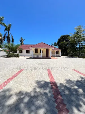 4bdrm House in Bahari Beach, Kunduchi for rent