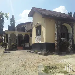 5bdrm House in , Kibamba for Sale