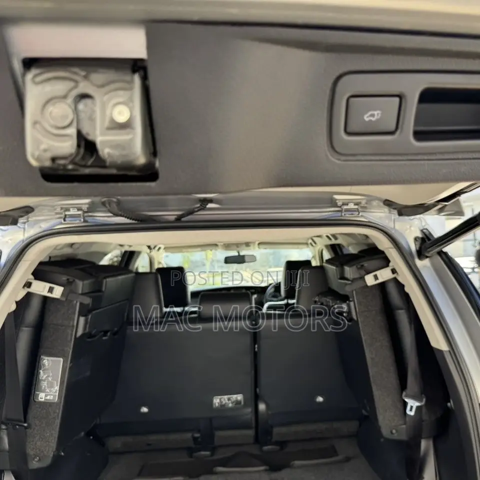 Toyota Fortuner 2.8 D AWD 2021 Silver
