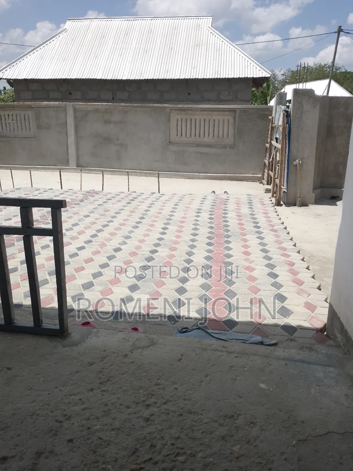 3bdrm House in Tanzania Daresalaam, Ilala for sale