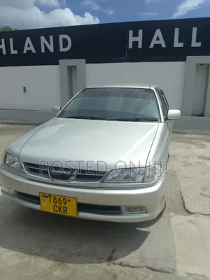 Toyota Carina 2000 Silver