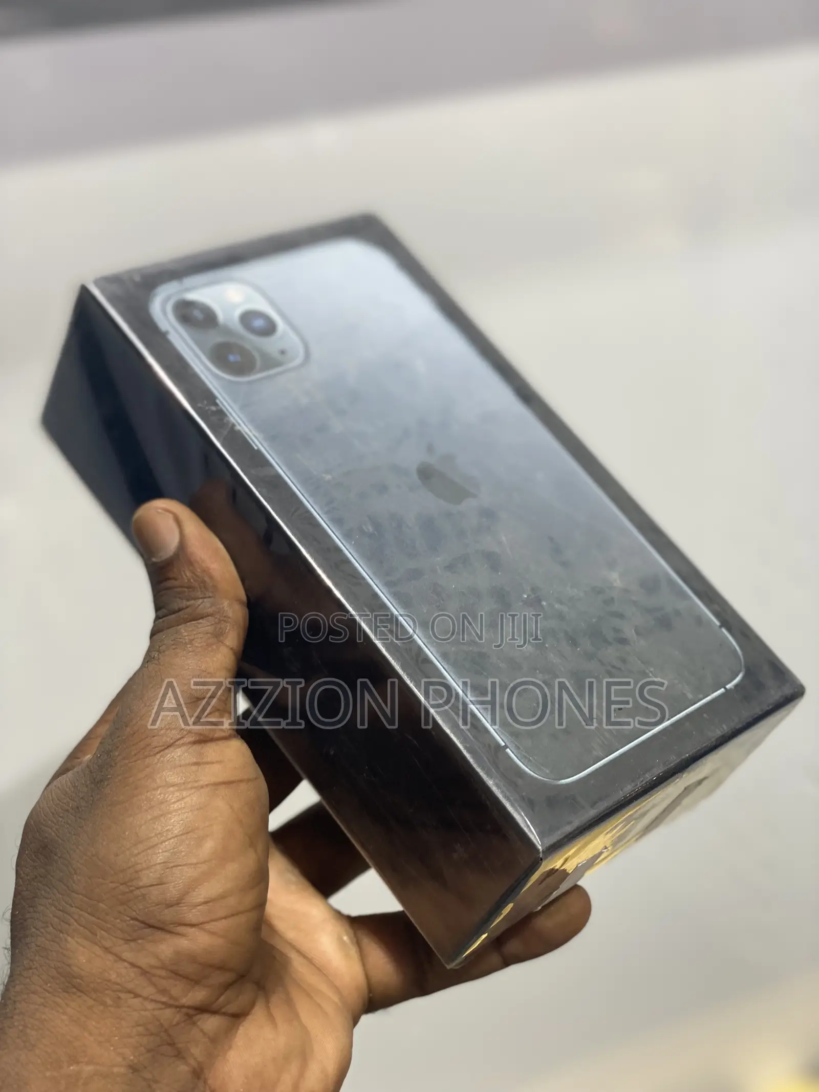 New Apple iPhone 11 Pro Max 256 GB Blue