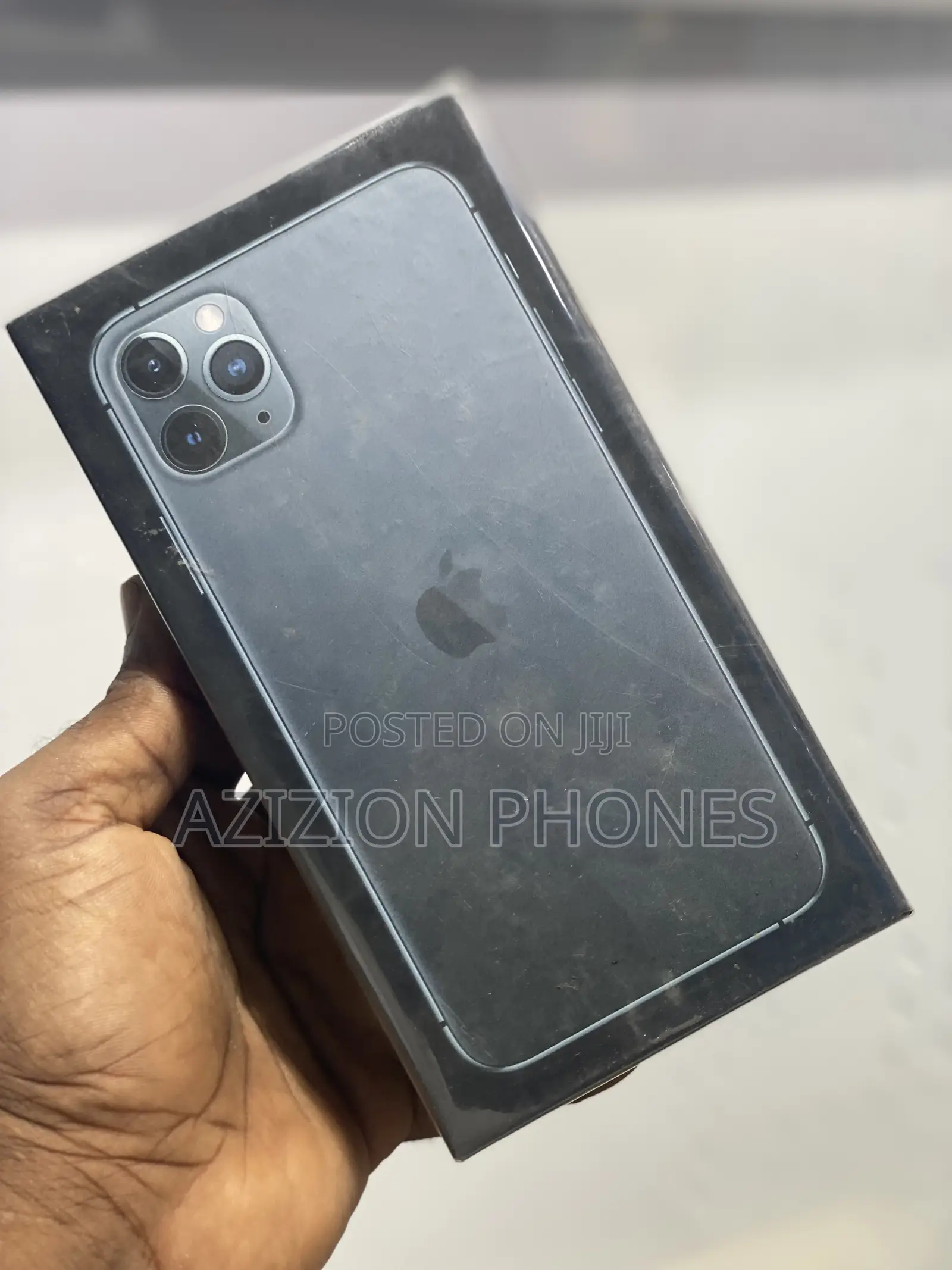 New Apple iPhone 11 Pro Max 256 GB Blue