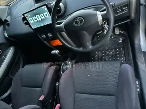 Toyota IST 2005 Silver