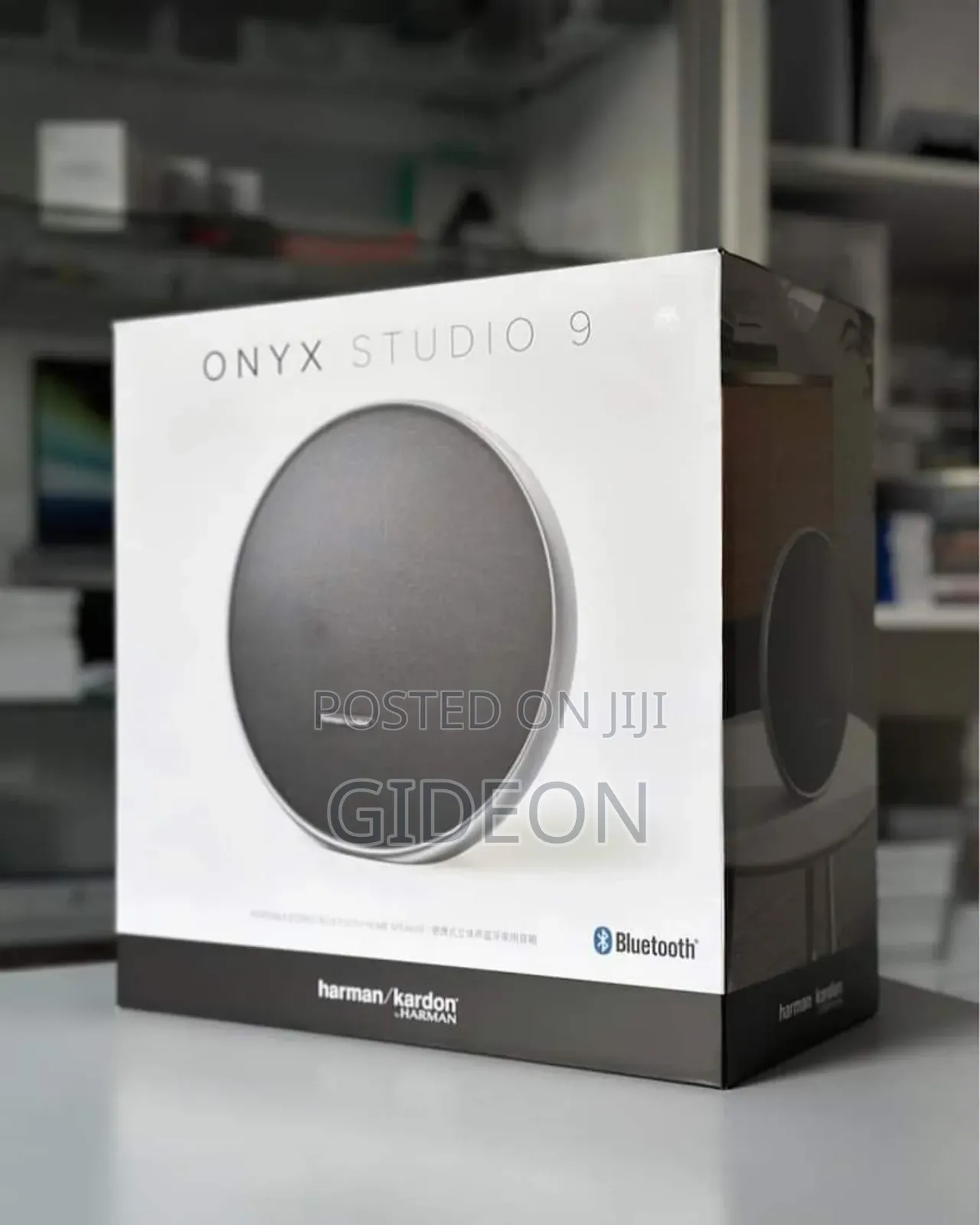 Onyx Studio 9