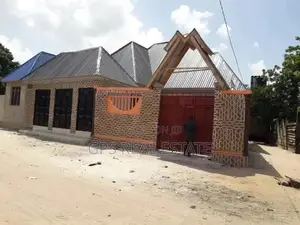 Nyumba Ina Uzwa