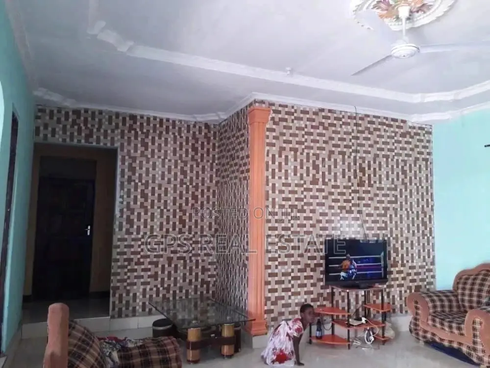 Nyumba Ina Uzwa