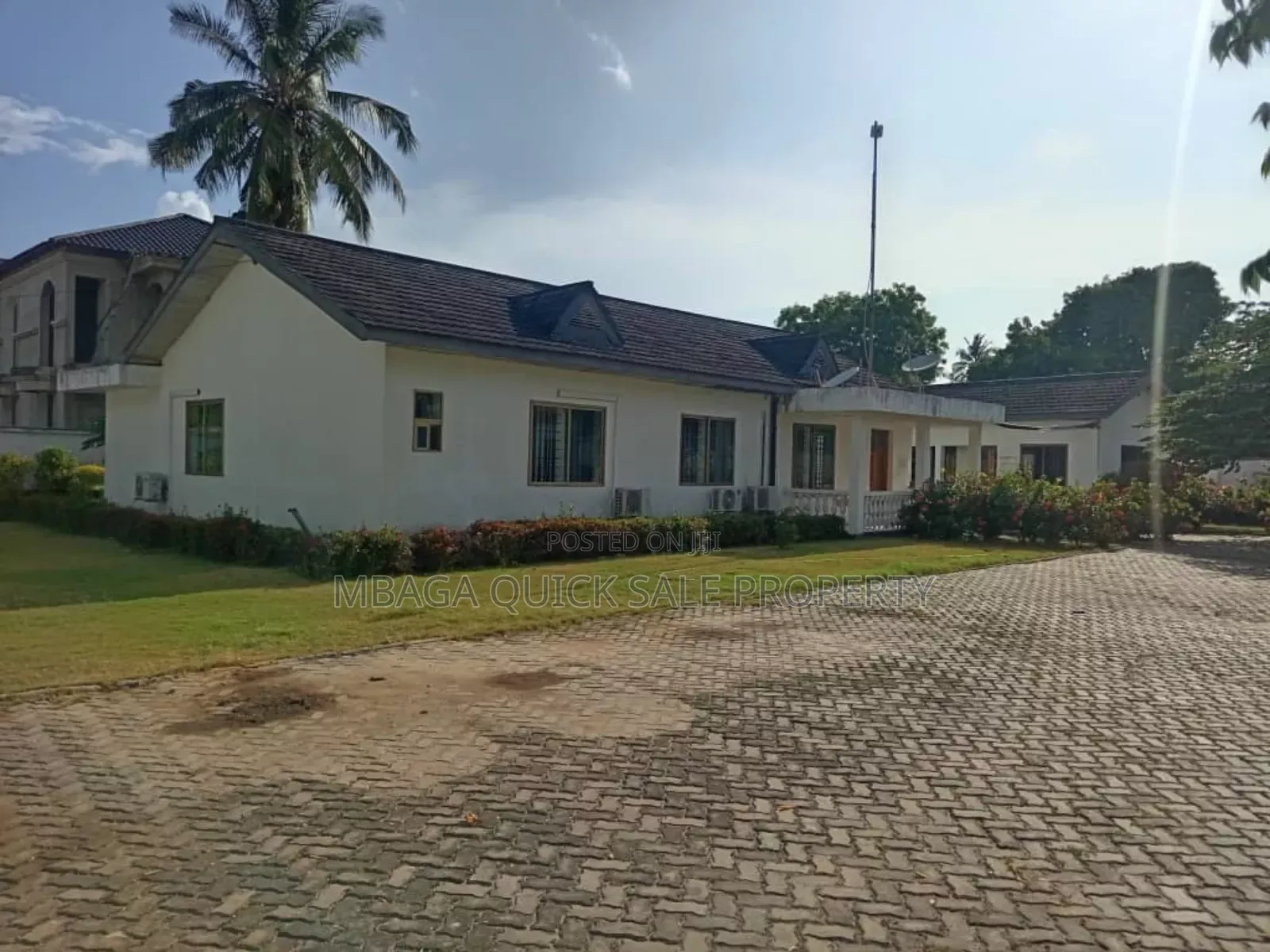 5bdrm House in Mikocheni Mawaziri for rent