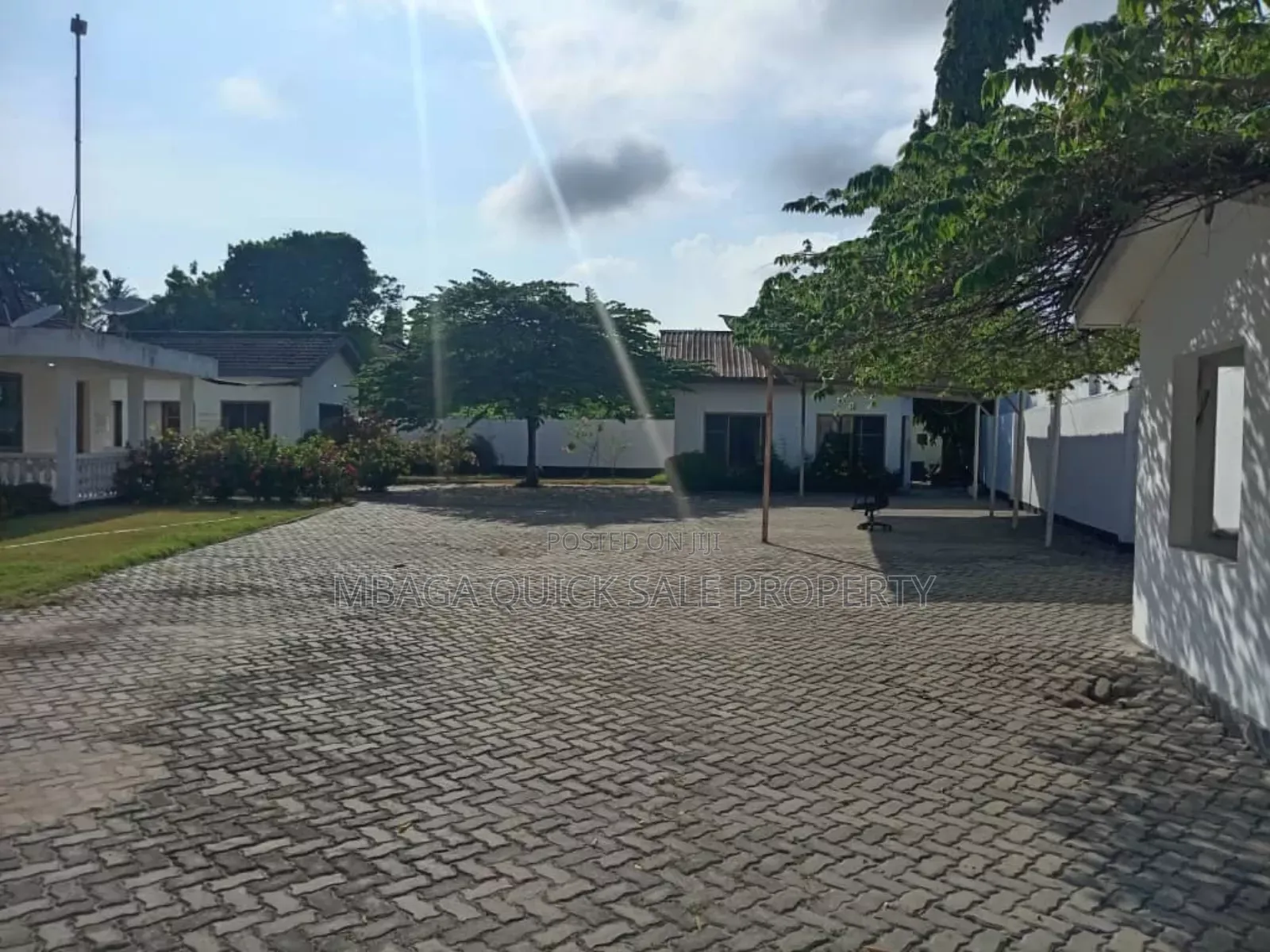5bdrm House in Mikocheni Mawaziri for rent