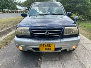 Suzuki Escudo 2007 Black