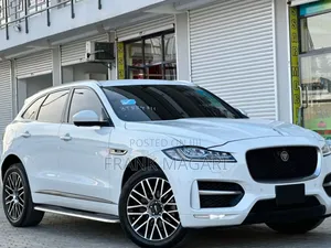 Jaguar F-Pace 2017 White