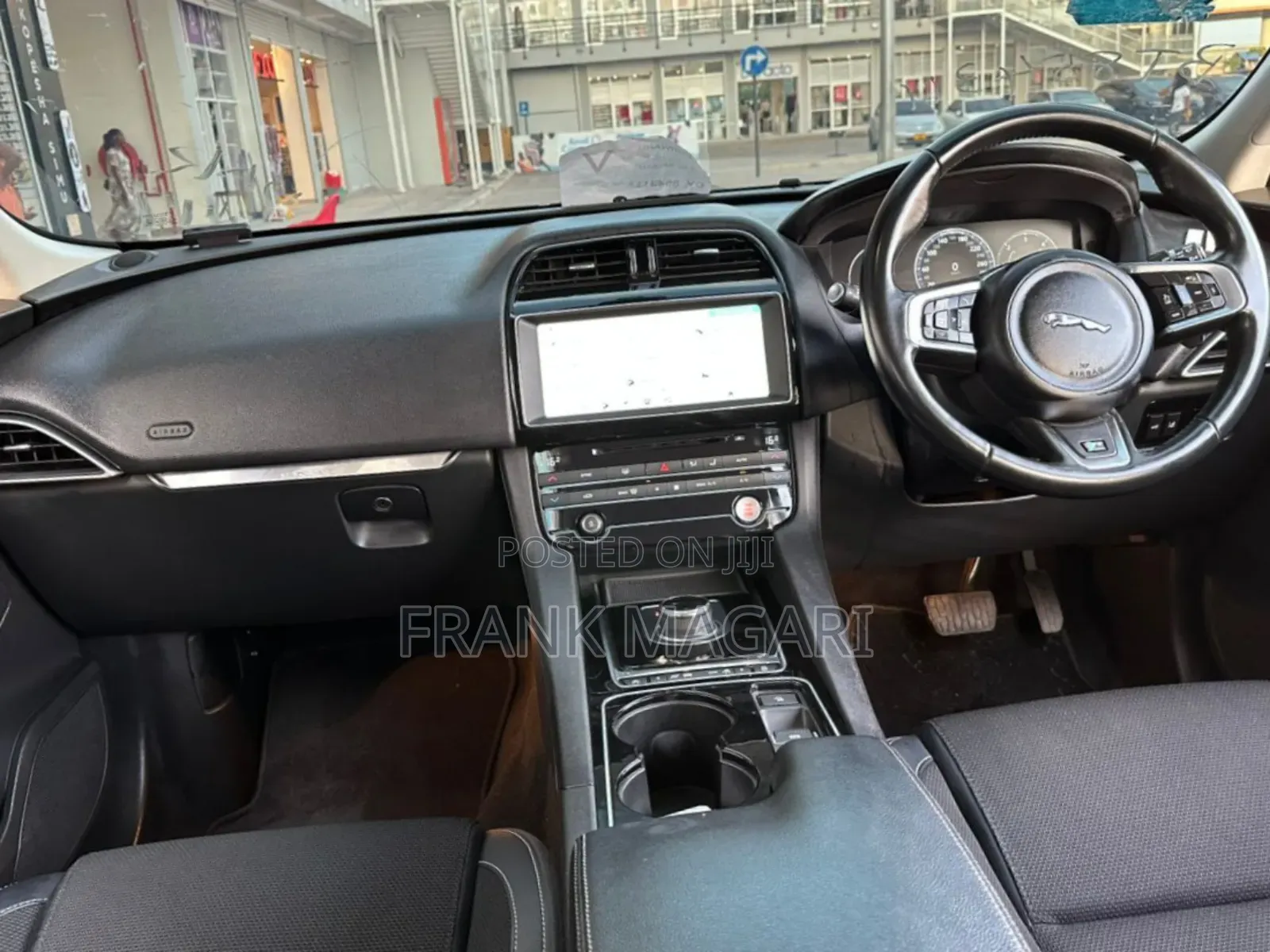 Jaguar F-Pace 2017 White